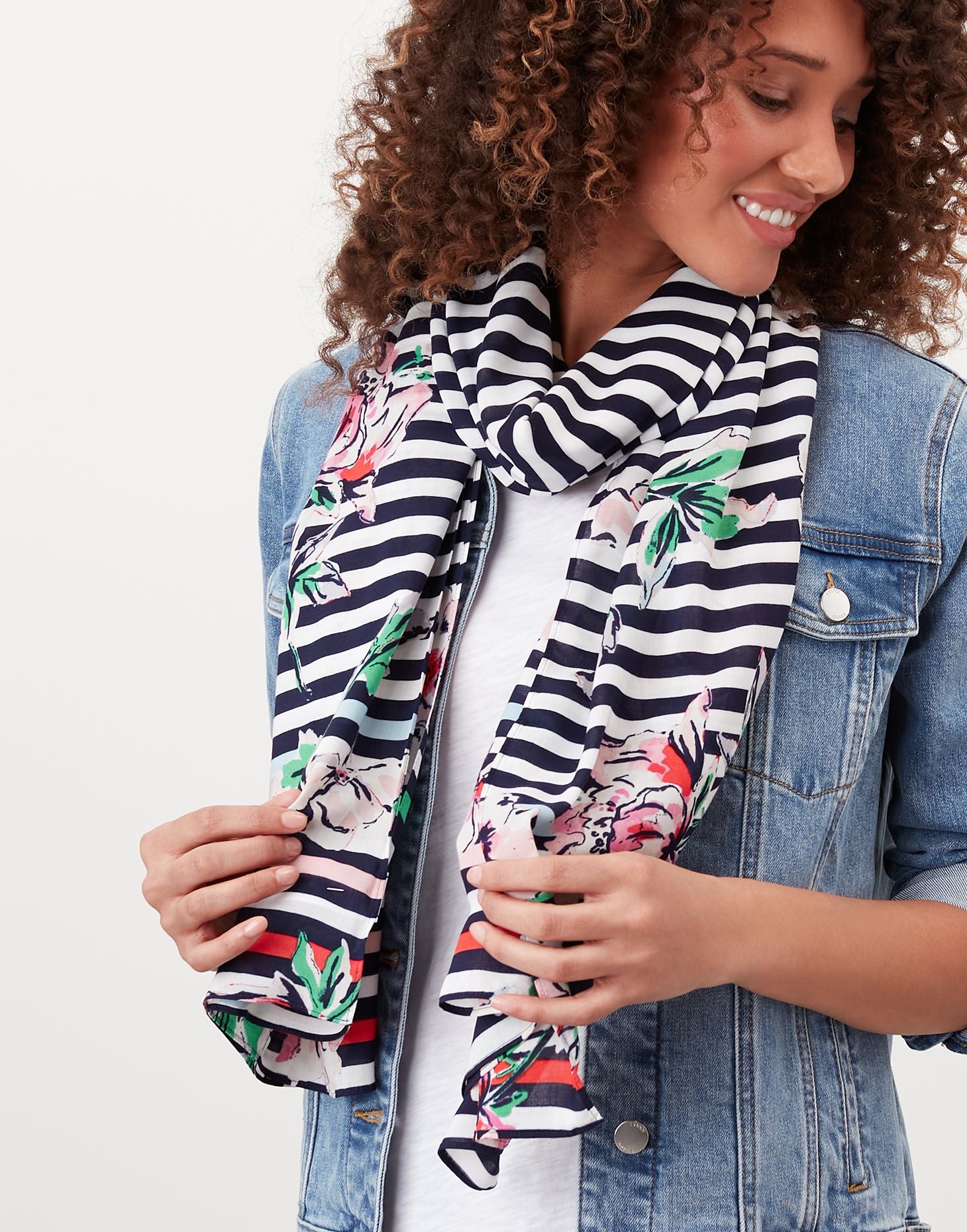 Joules wensley store scarf navy floral